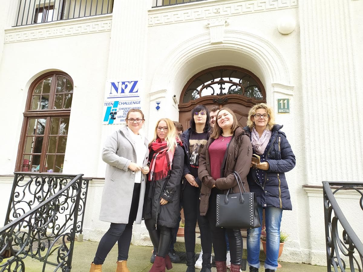 Wizyta studyjna studentów AP w Chrześcijańskim Ośrodku dla Osób Uzależnionych „Teen Challenge” w Broczynie